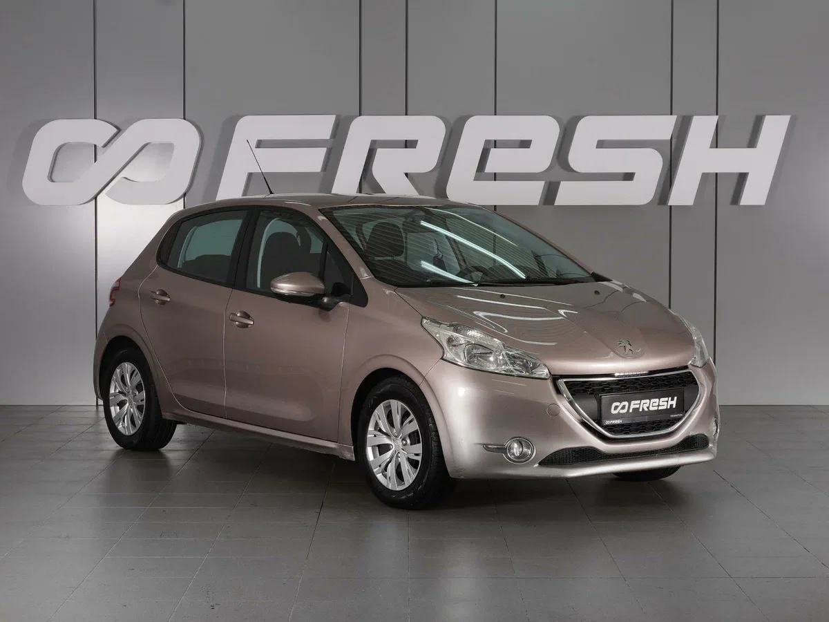 Peugeot 208 I
