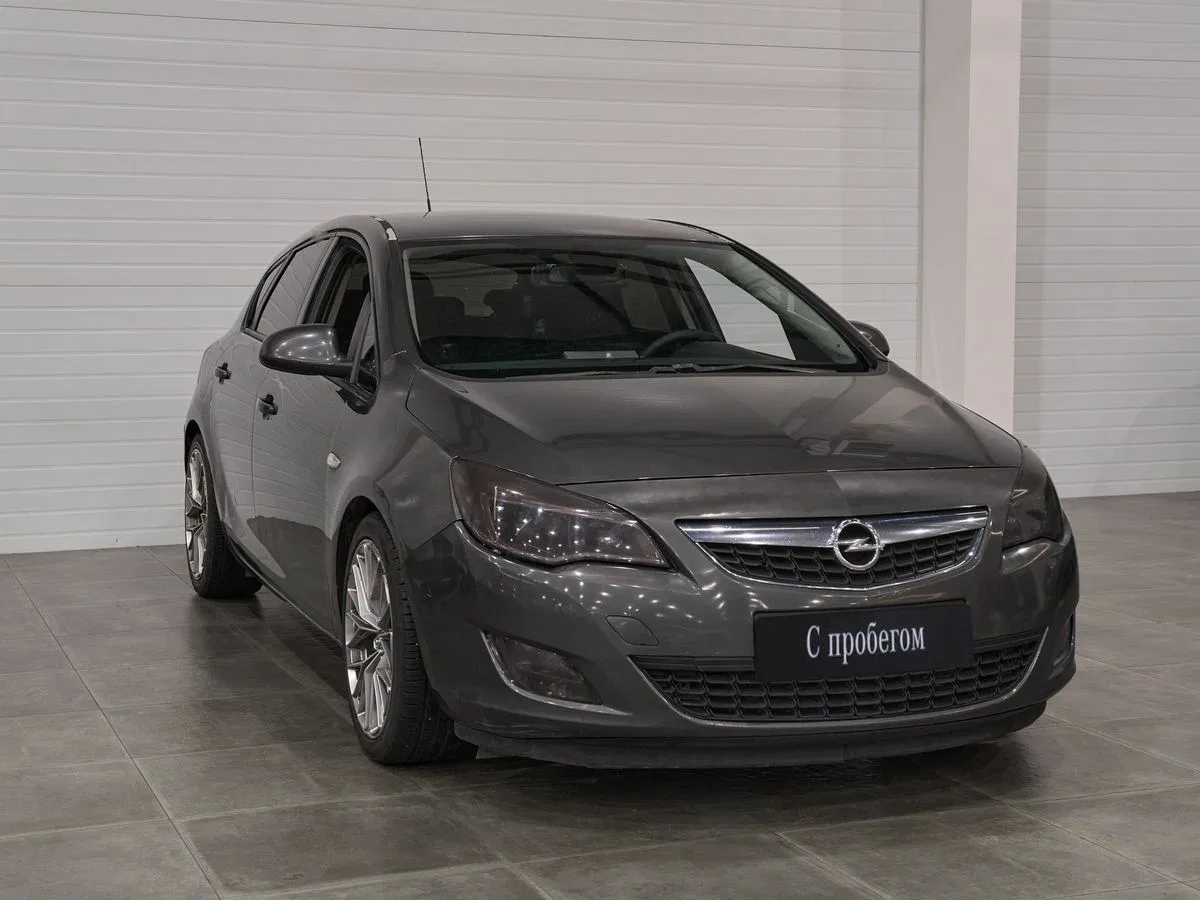 Opel Astra J