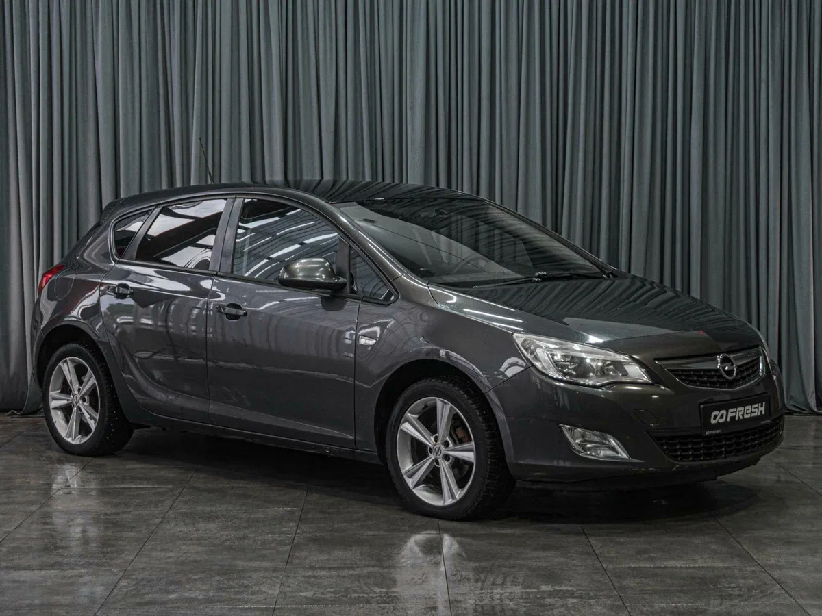 Opel Astra J