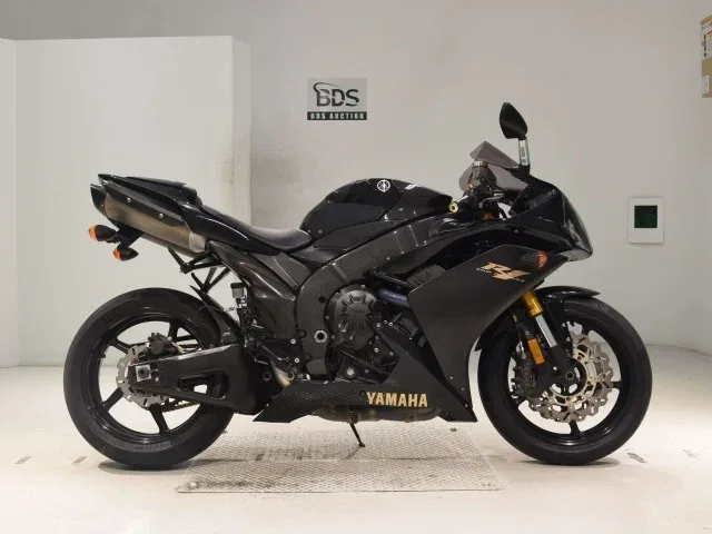 Yamaha YZF-R1