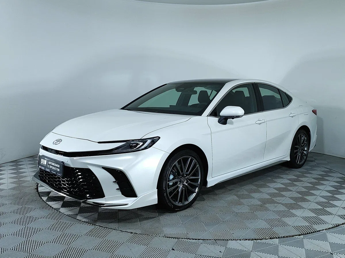 Toyota Camry IX (XV80) China Market