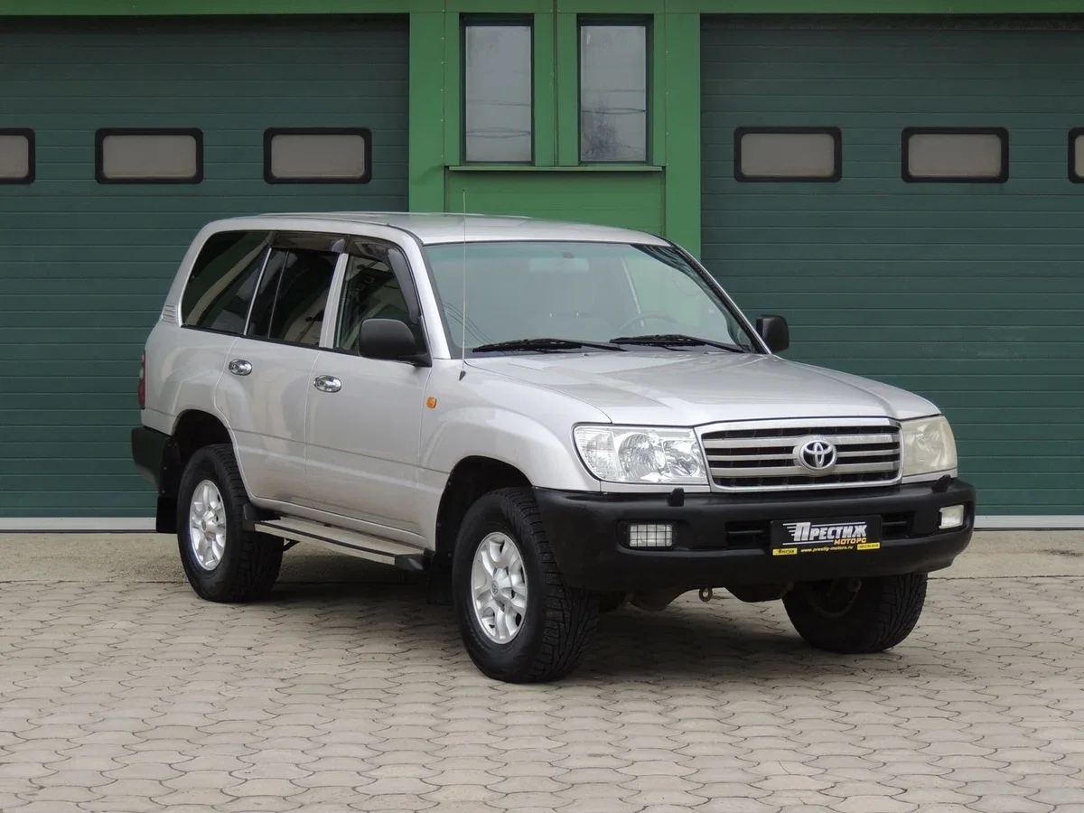 Toyota Land Cruiser 100 Series Рестайлинг 1