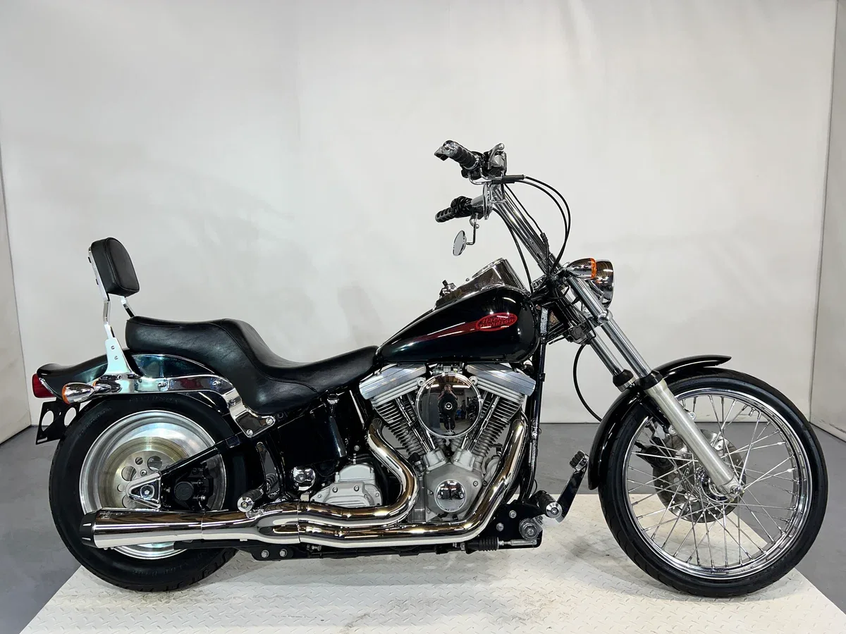 Harley-Davidson Softail Standard