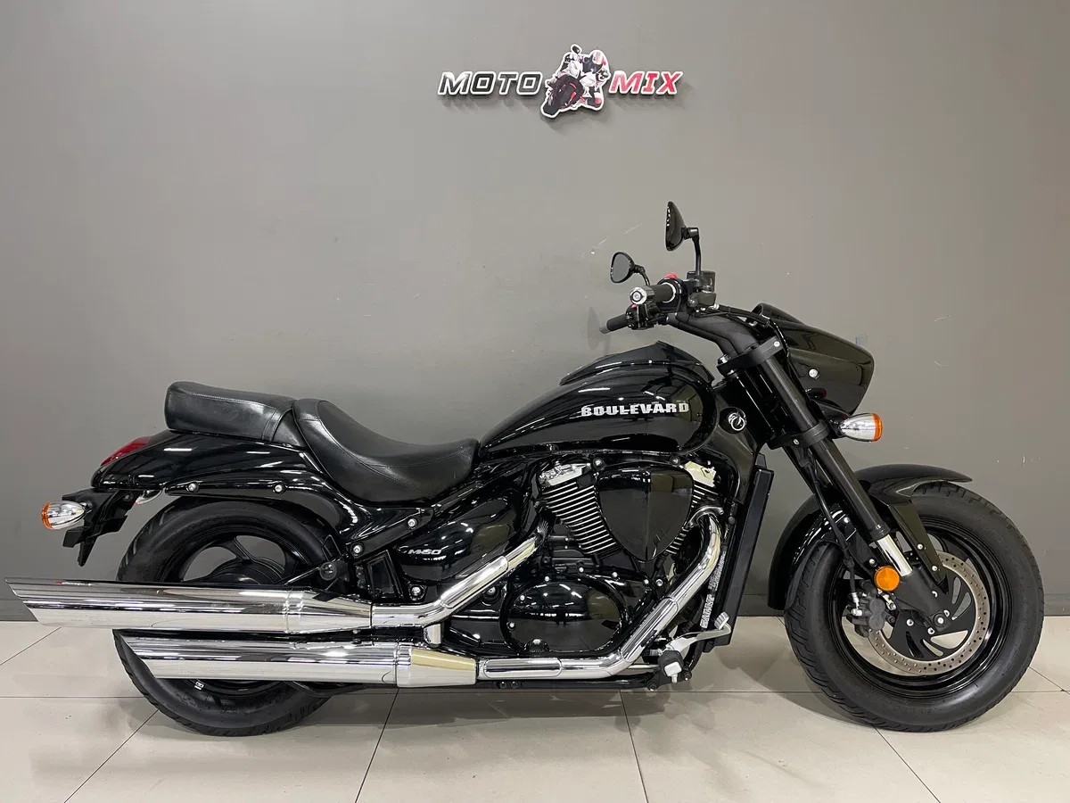 Suzuki Boulevard M50