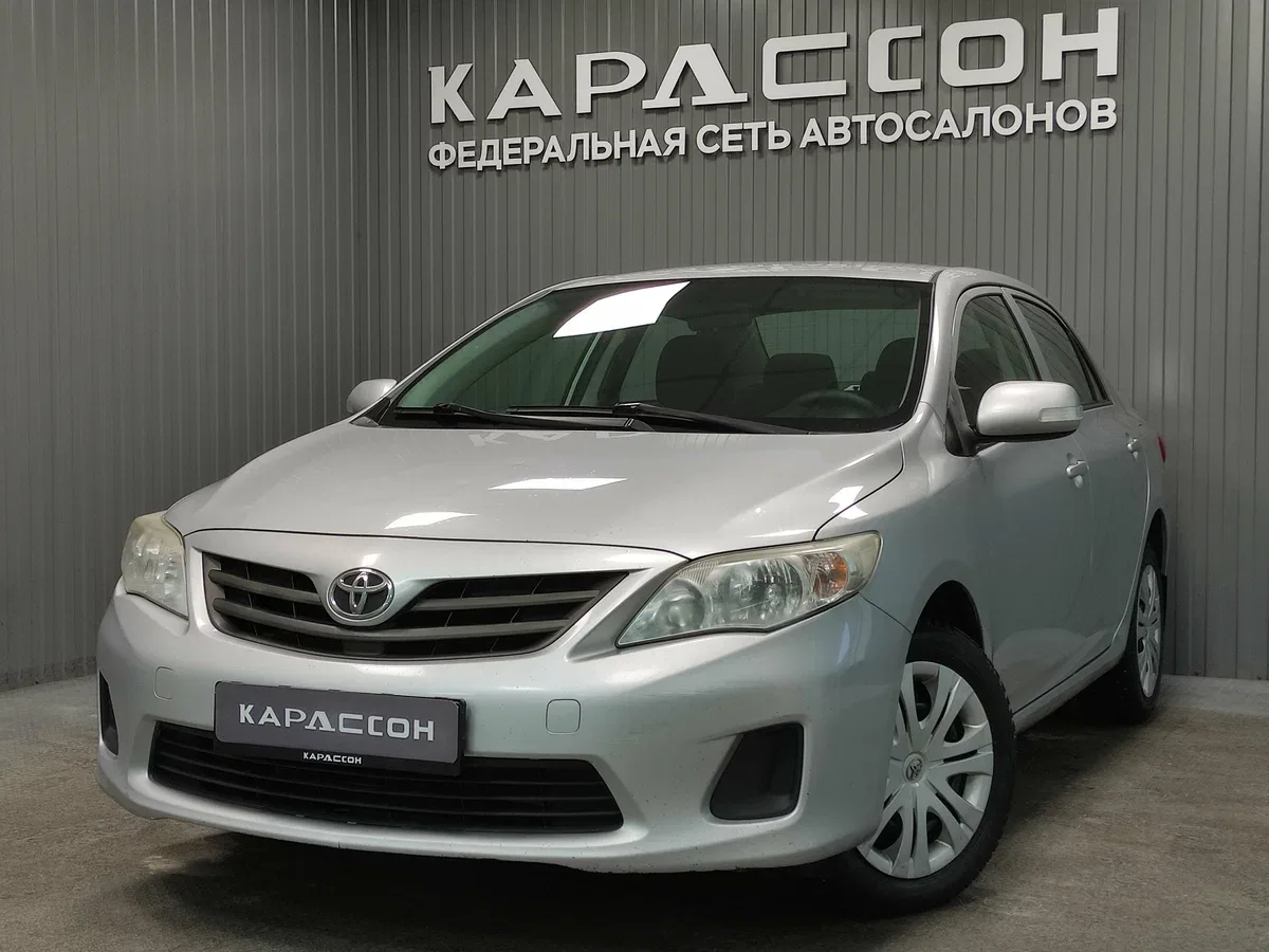 Toyota Corolla X (E140, E150) Рестайлинг