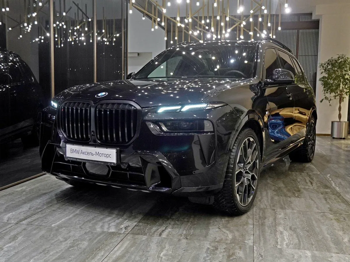 BMW X7 I (G07) Рестайлинг