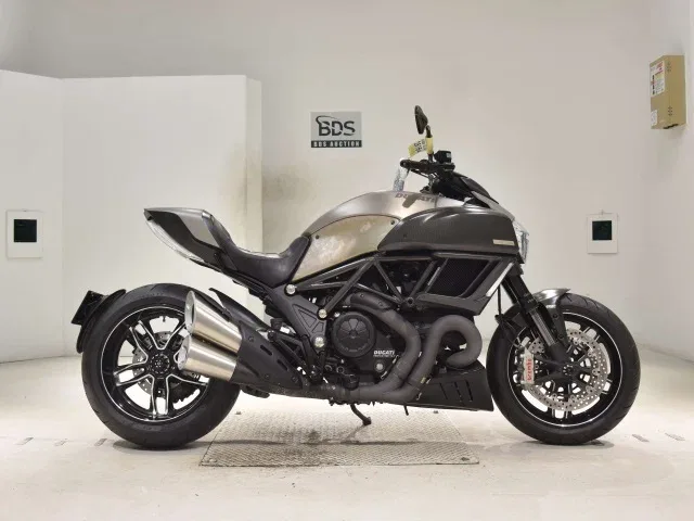 Ducati Diavel