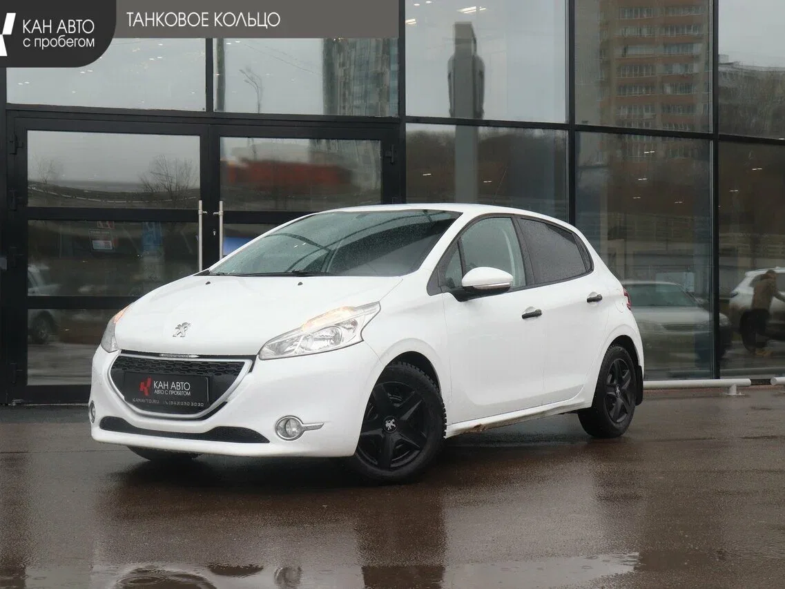 Peugeot 208 I