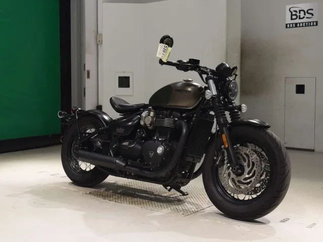 Triumph Bonneville Bobber
