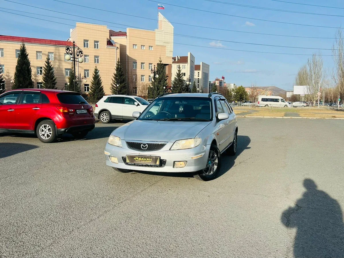 Mazda Familia VIII (BJ)