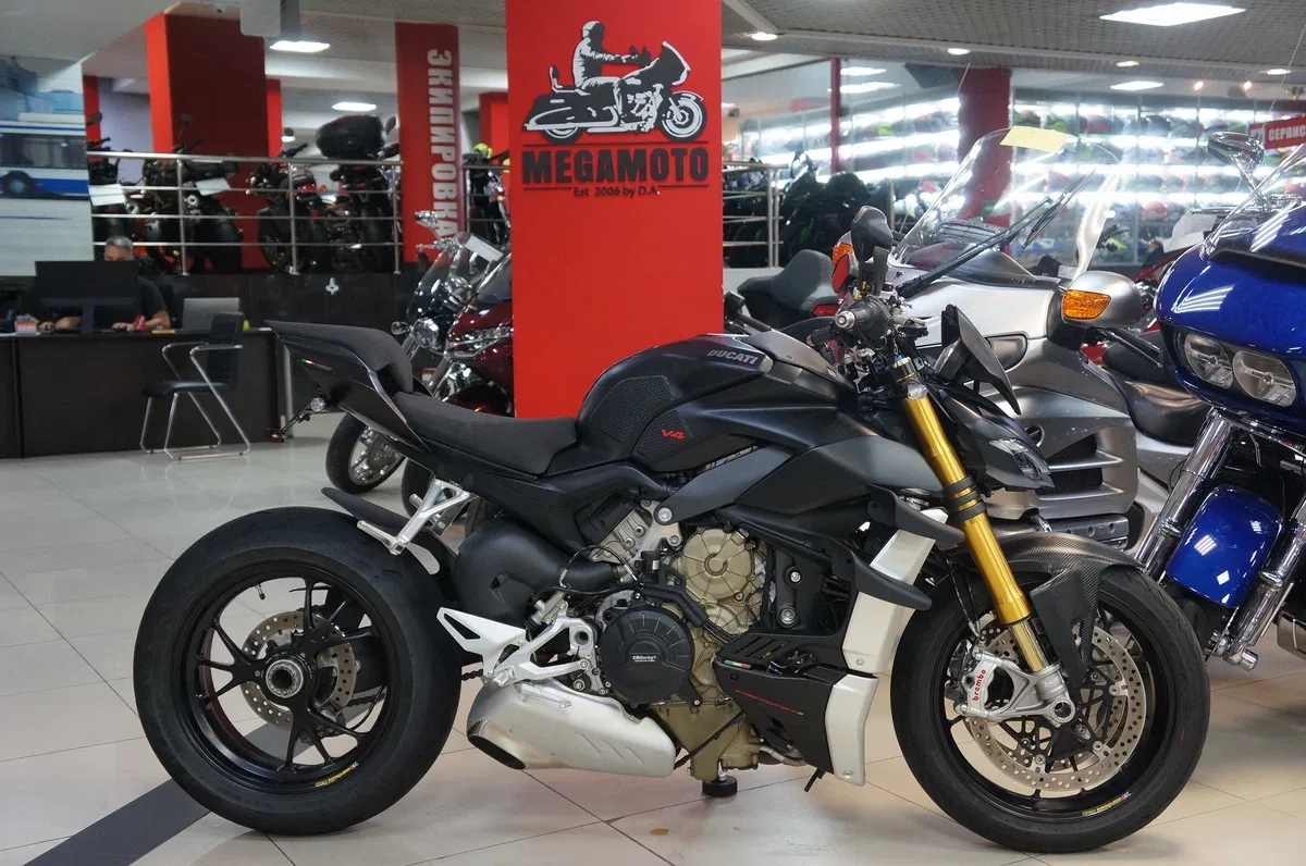Ducati Streetfighter V4