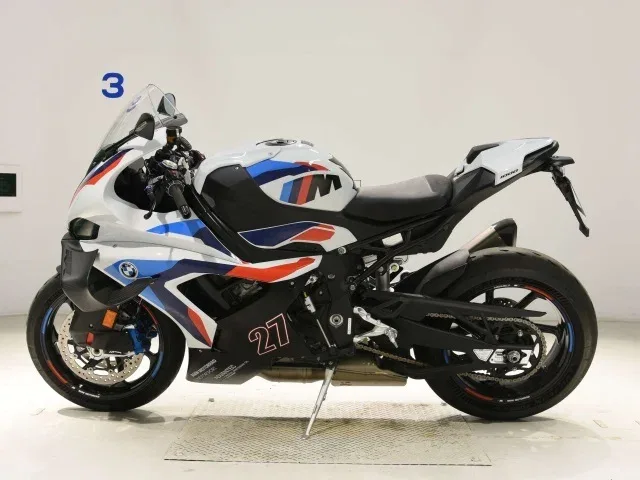 BMW M 1000 RR