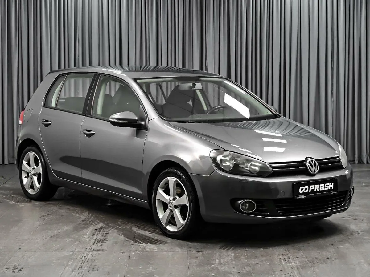 Volkswagen Golf VI