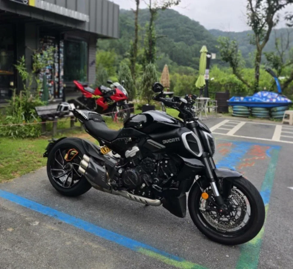 Ducati XDiavel