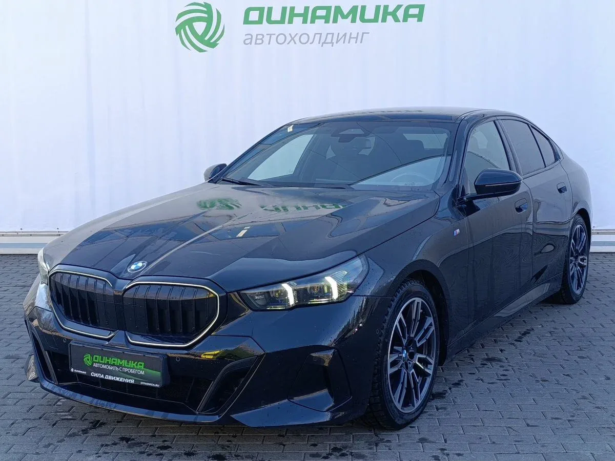 BMW 5 серии VIII (G60/G61/G68)