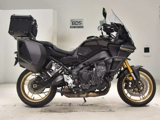 Yamaha MT-09 Tracer