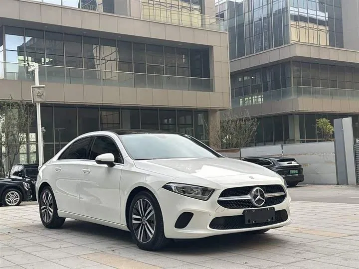 Mercedes-Benz A-Класс IV (W177)