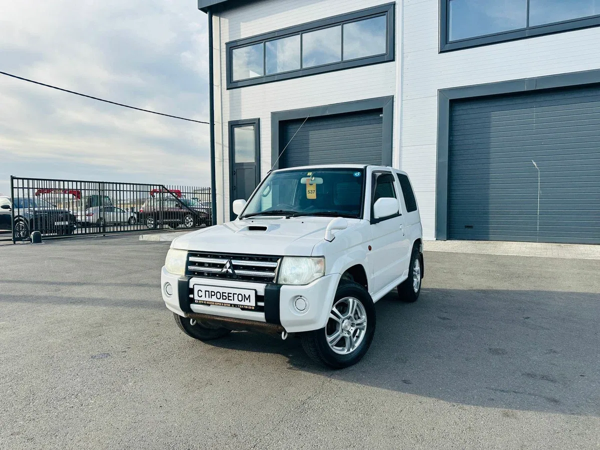Mitsubishi Pajero Mini II