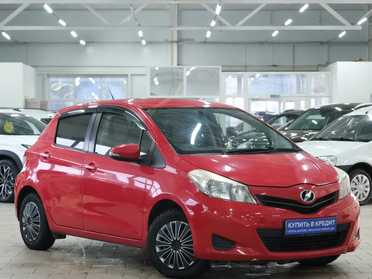 Toyota Vitz III (XP130)
