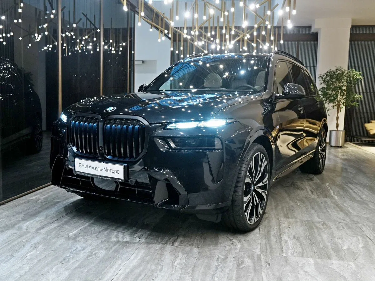 BMW X7 I (G07) Рестайлинг