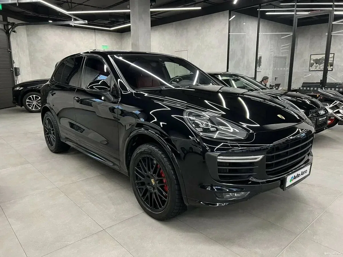 Porsche Cayenne II Рестайлинг (958)