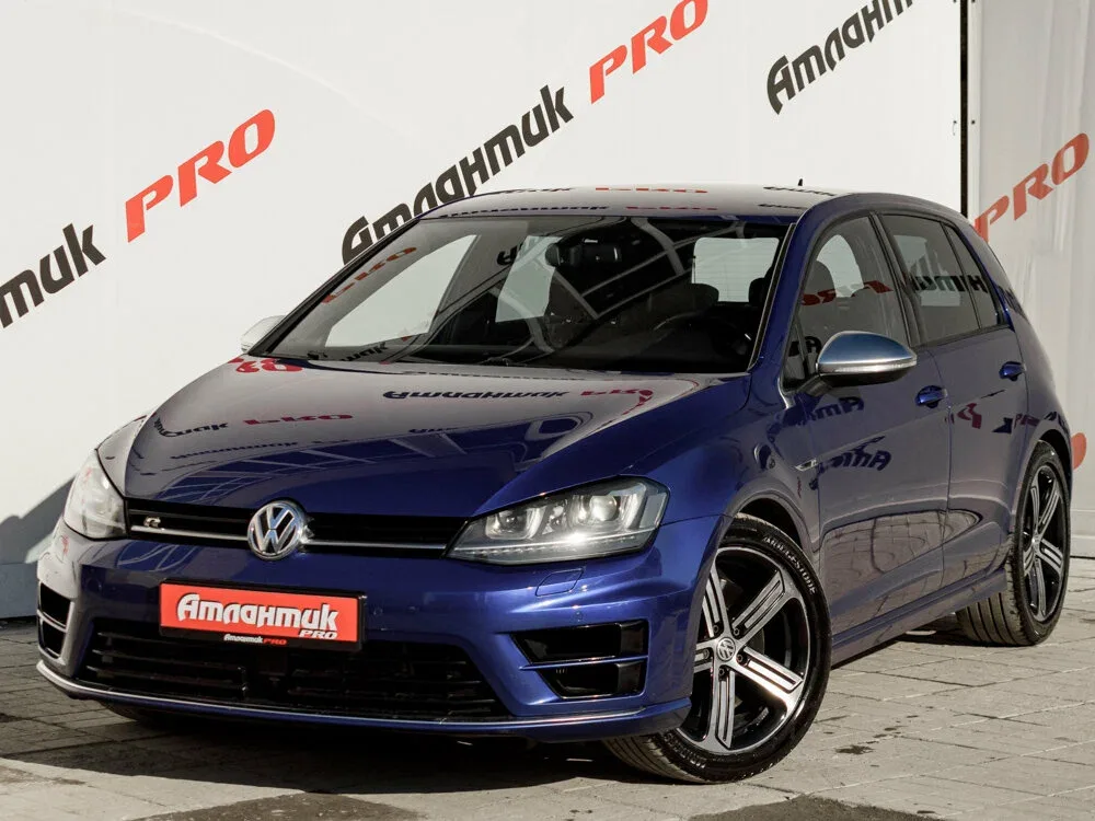Volkswagen Golf R VII