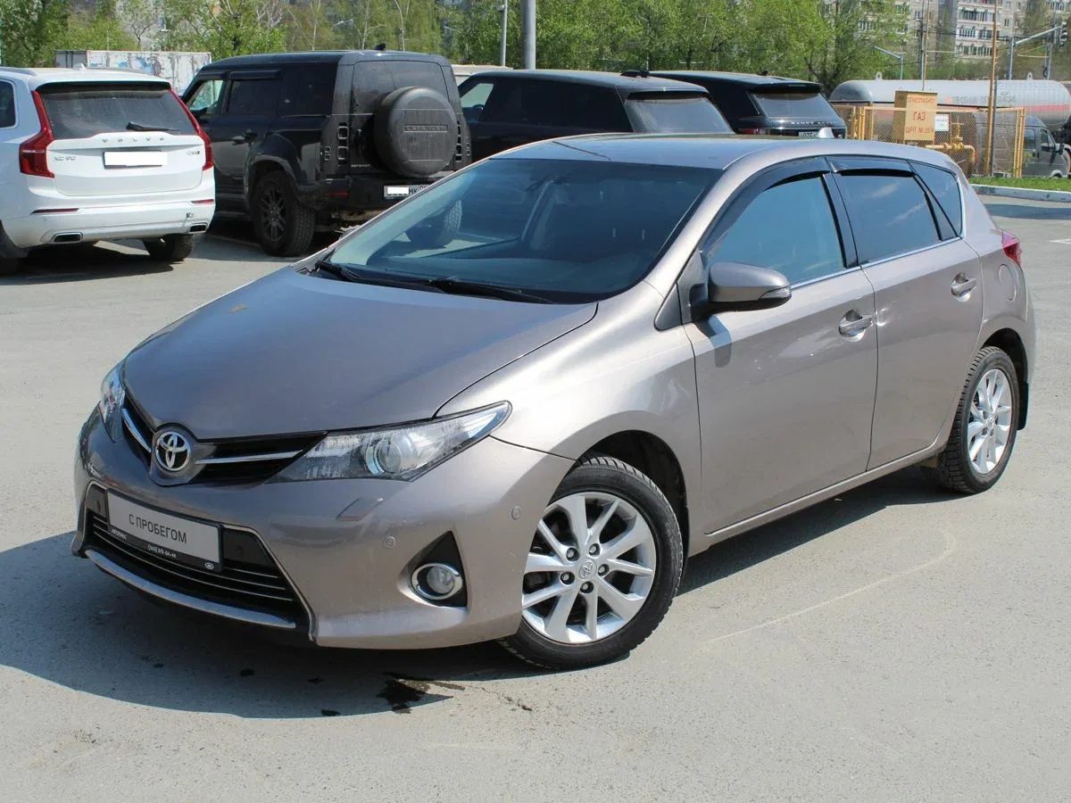 Toyota Auris II