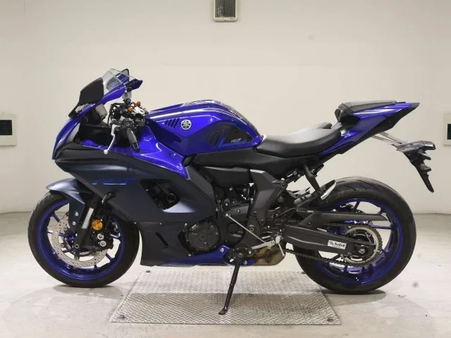 Yamaha YZF-R7