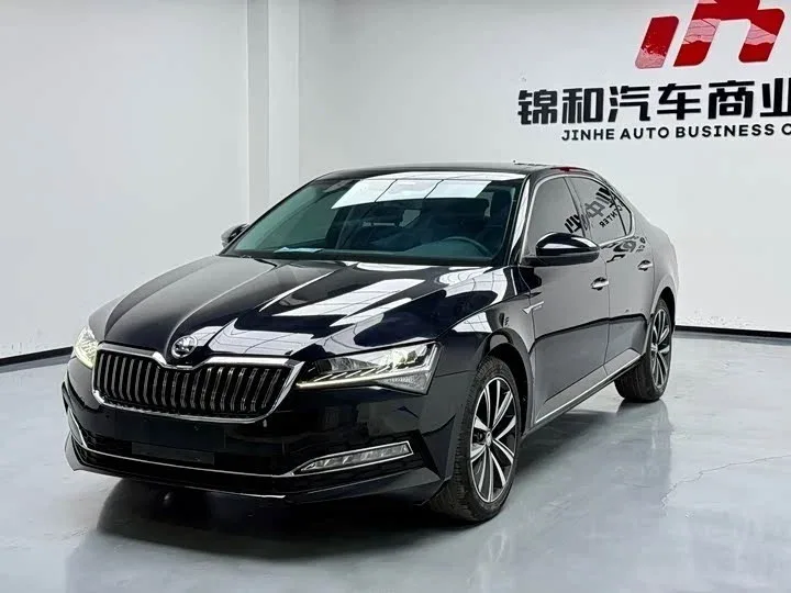 Skoda Superb III Рестайлинг