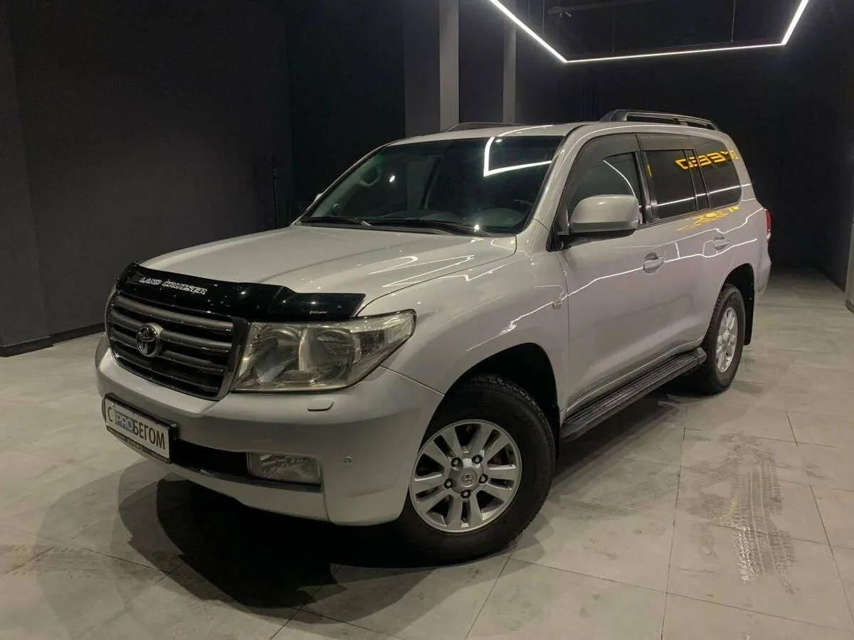 Toyota Land Cruiser 200 Series
