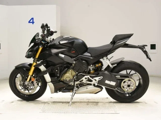 Ducati Streetfighter V4