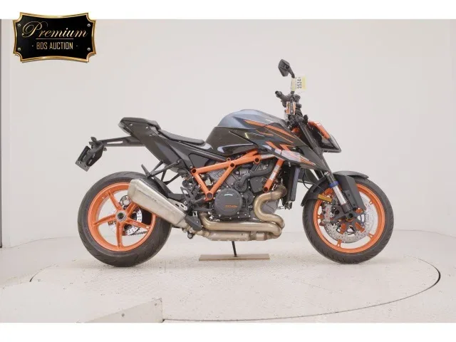 KTM AG 1290 Super Duke R
