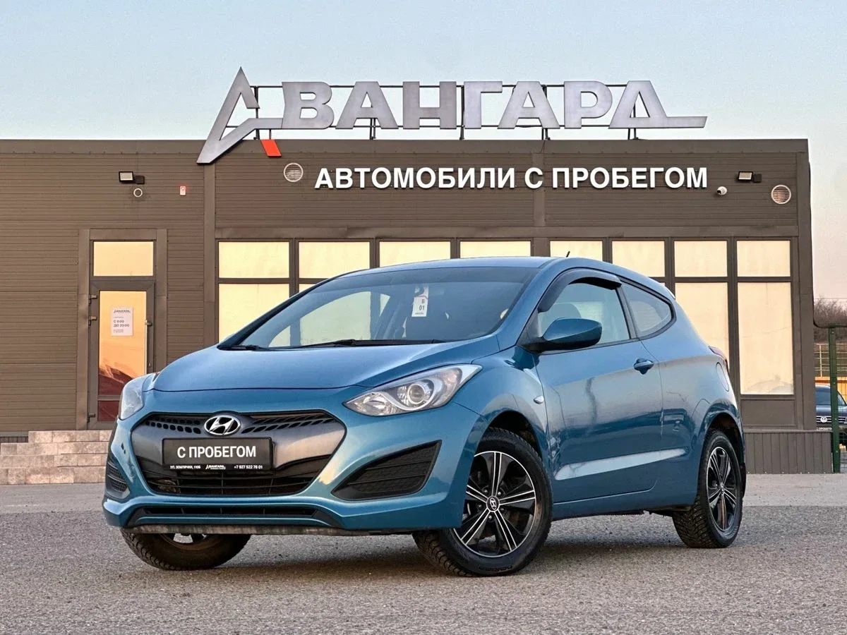 Hyundai i30 II