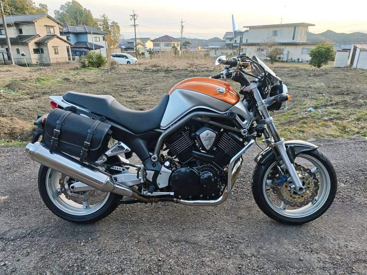Yamaha BT1100 Bulldog