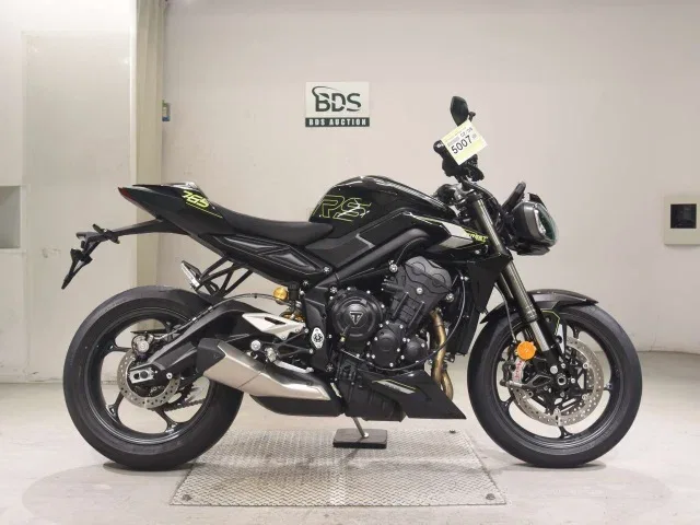 Triumph Street Triple