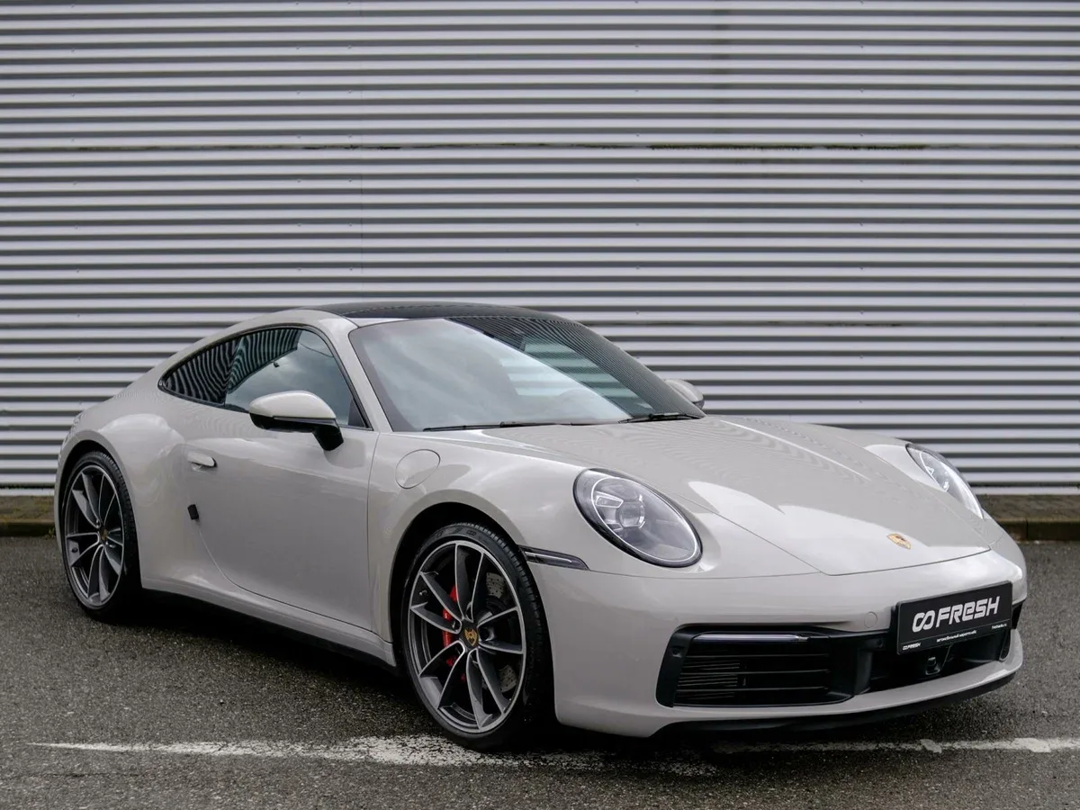 Porsche 911 VIII (992)