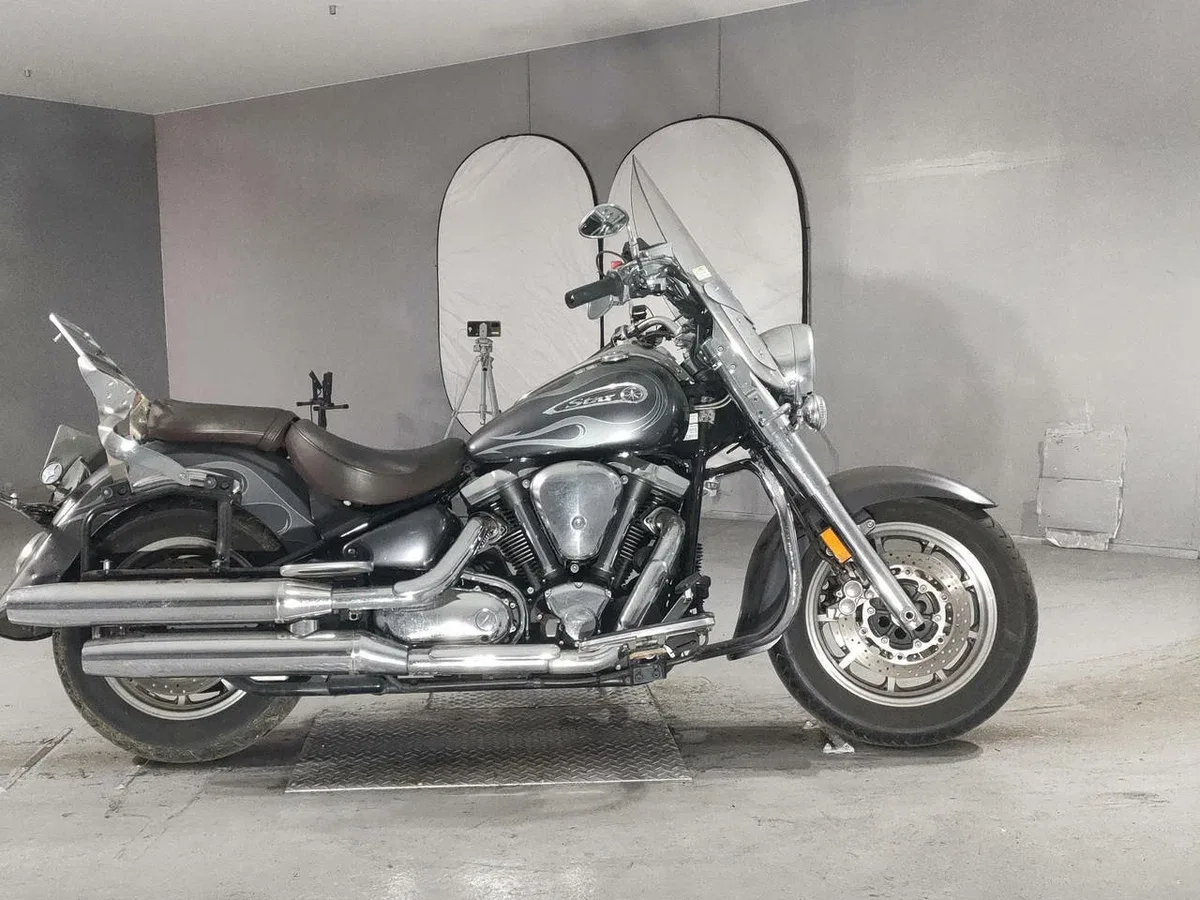 Yamaha XV 1700 Road Star