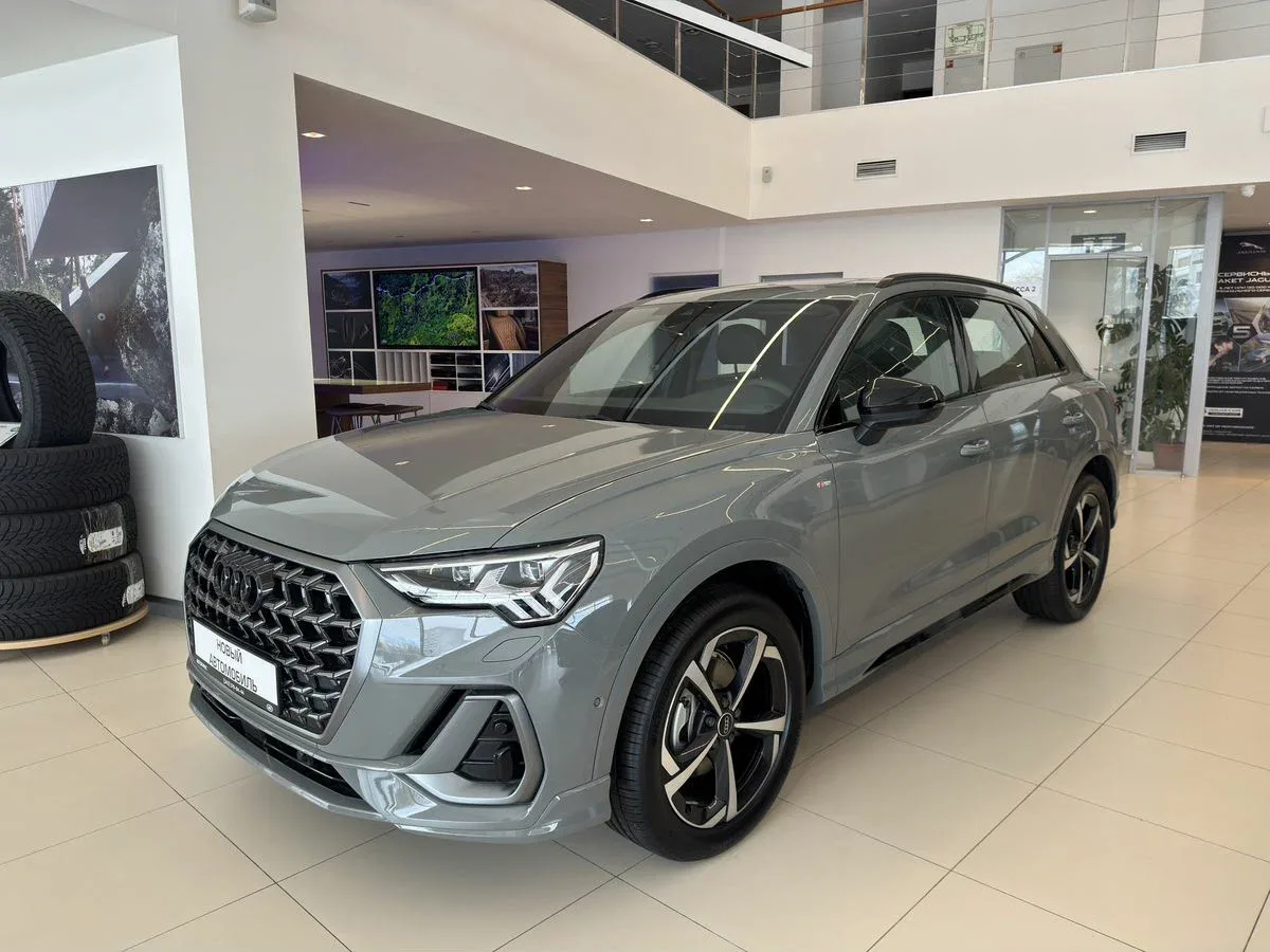 Audi Q3 II (F3)
