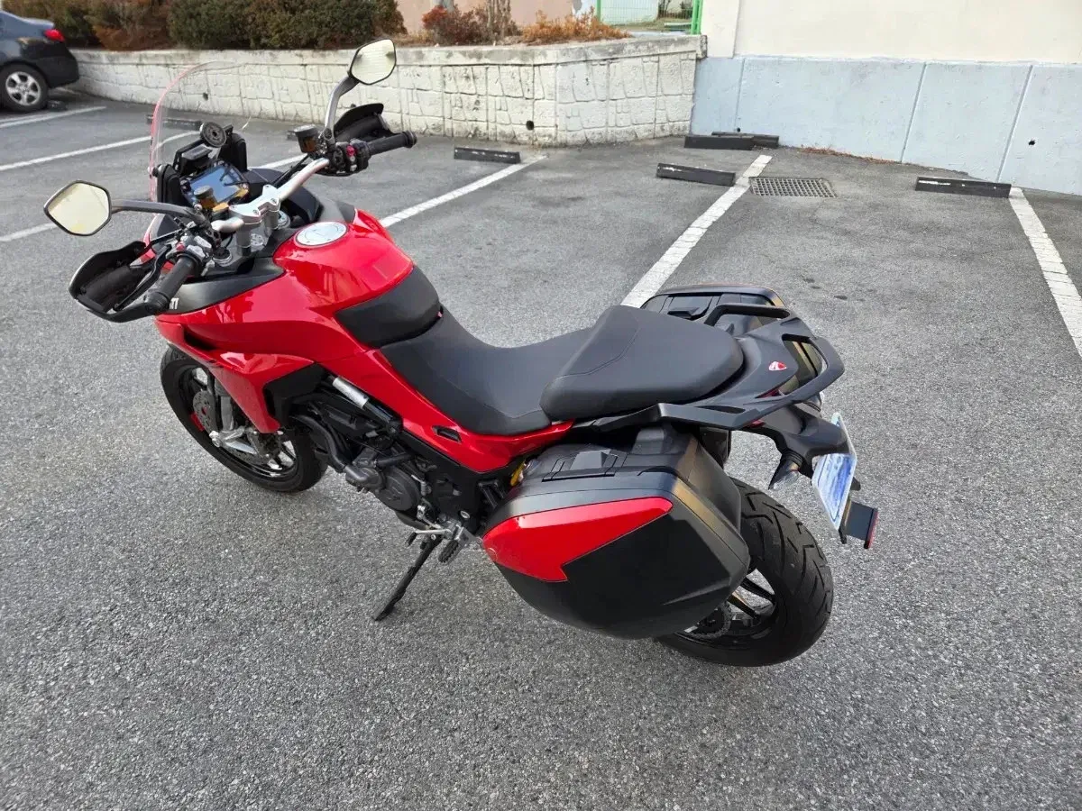 Ducati Multistrada V2