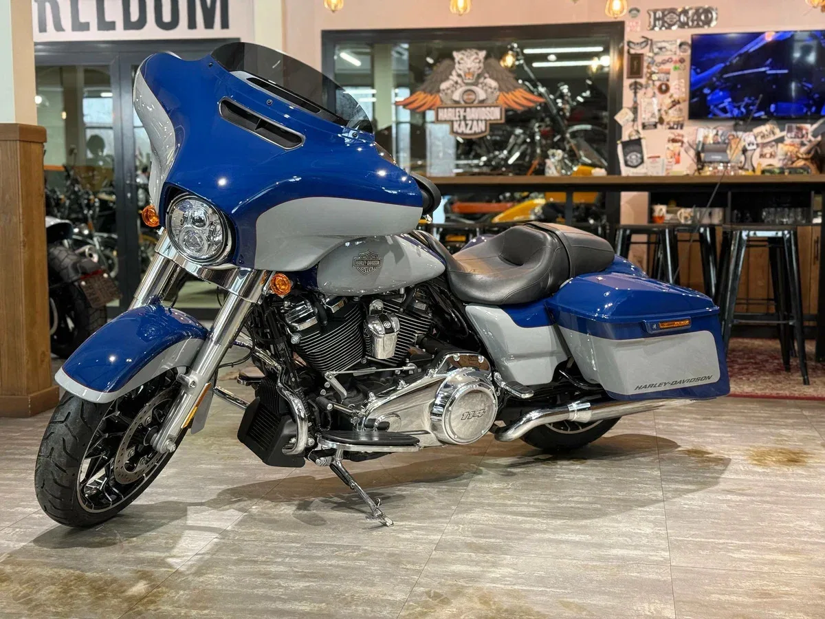 Harley-Davidson Street Glide Special