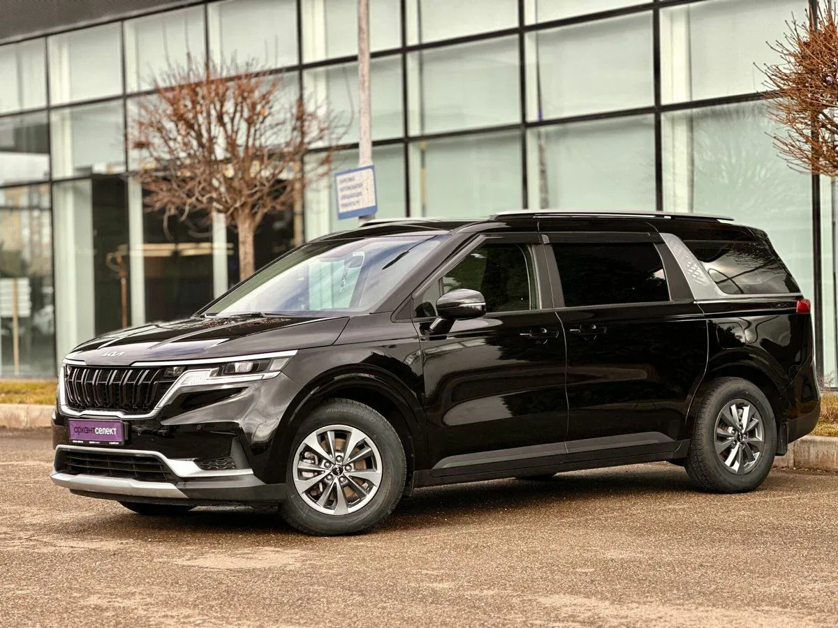 Kia Carnival IV