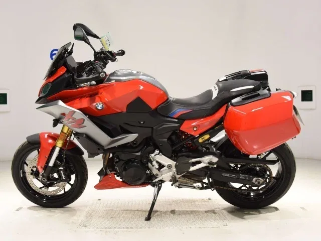 BMW F 900 XR