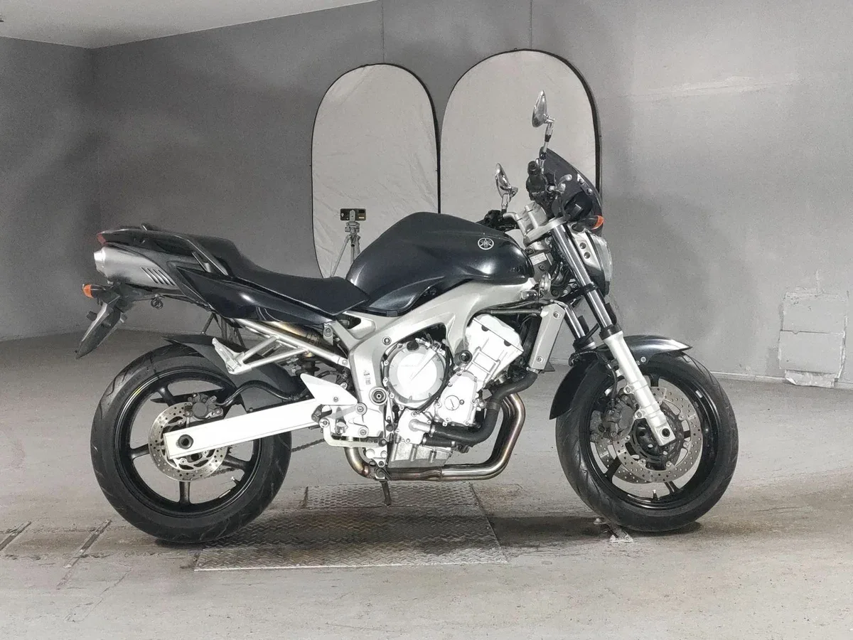 Yamaha FZ6