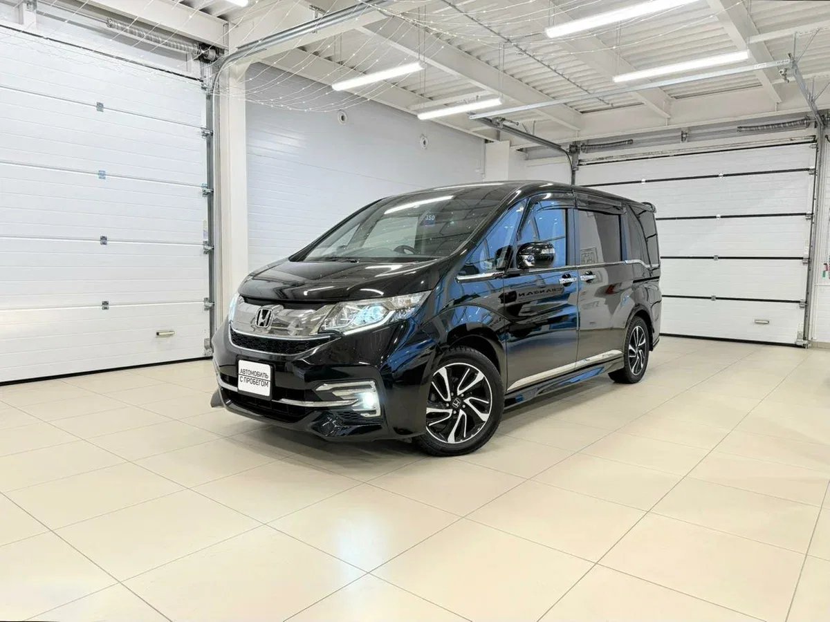 Honda Stepwgn V