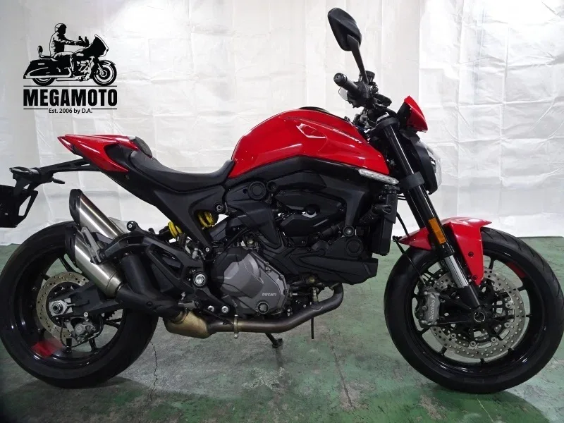 Ducati Monster 937