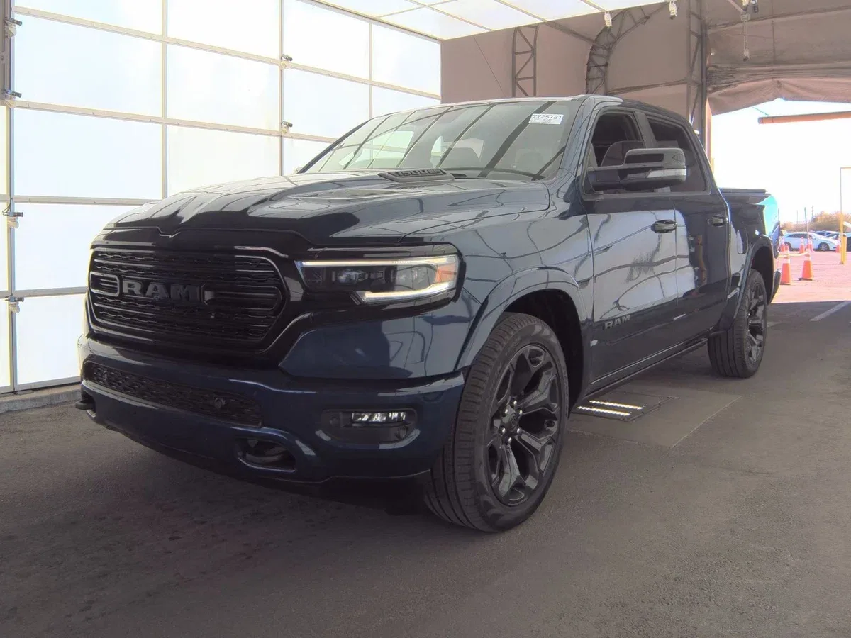 Ram 1500 V
