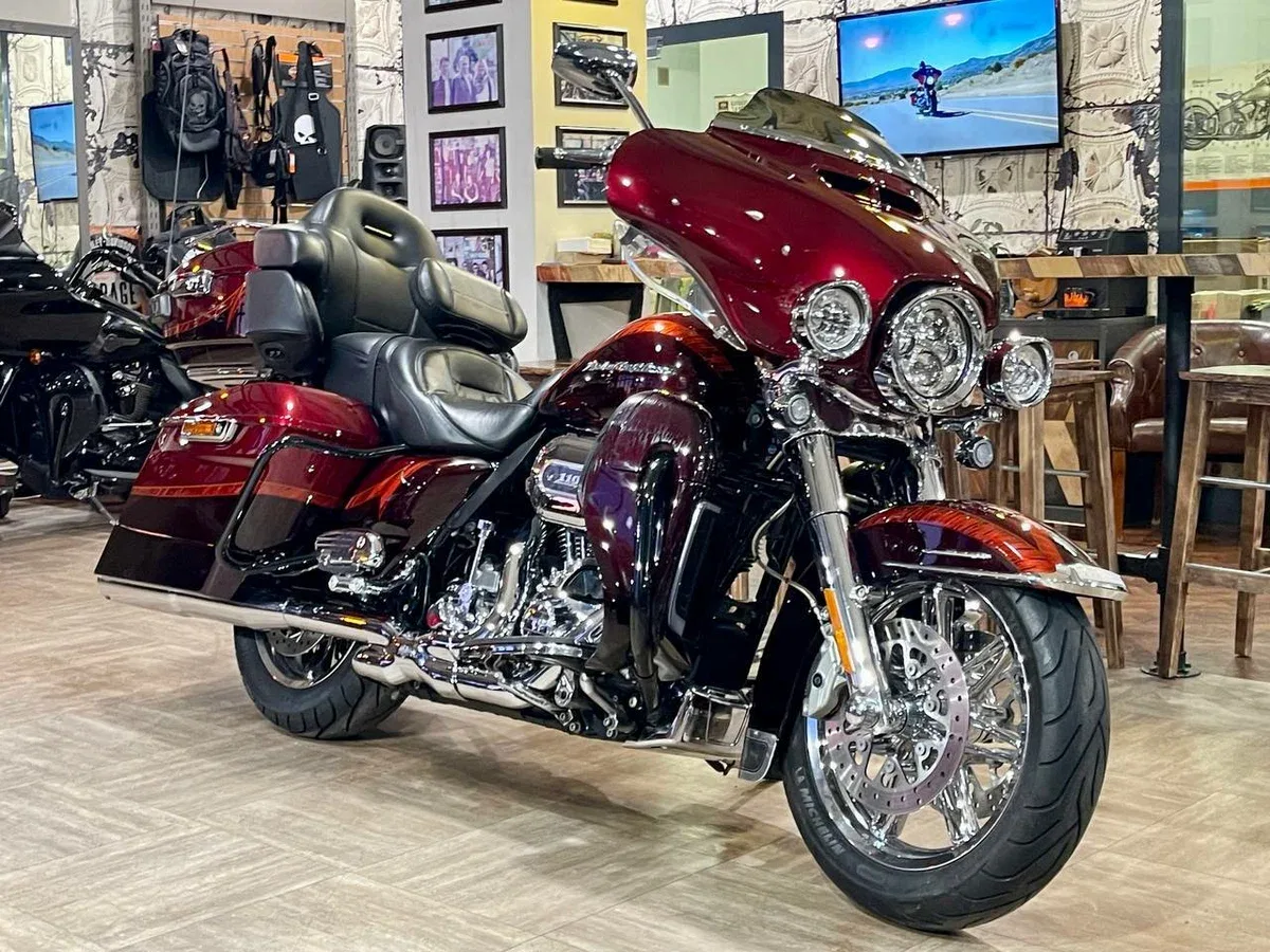 Harley-Davidson CVO Street Glide