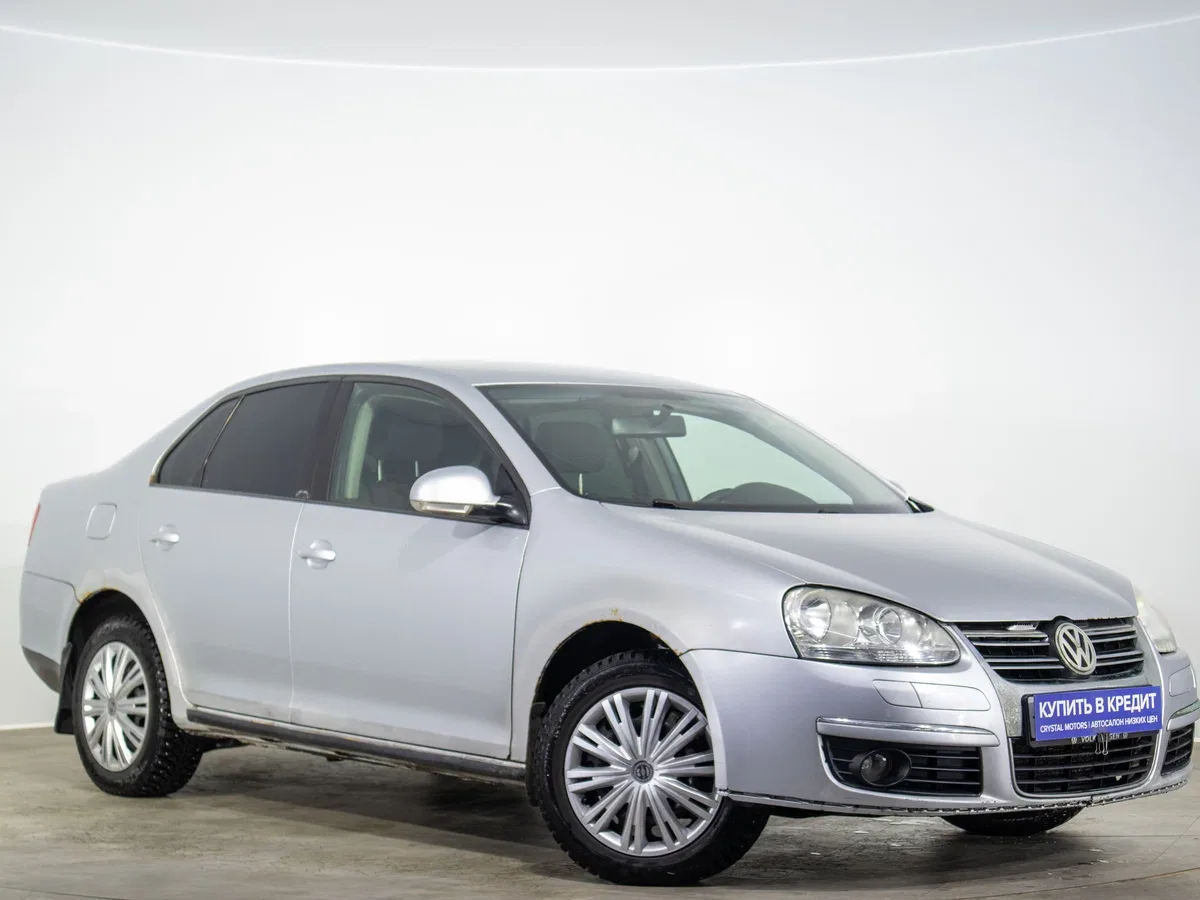 Volkswagen Jetta V
