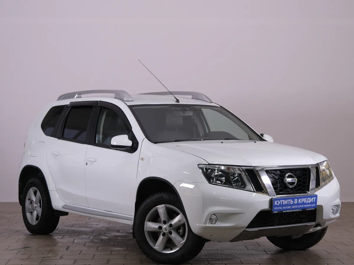 Nissan Terrano III (D10)