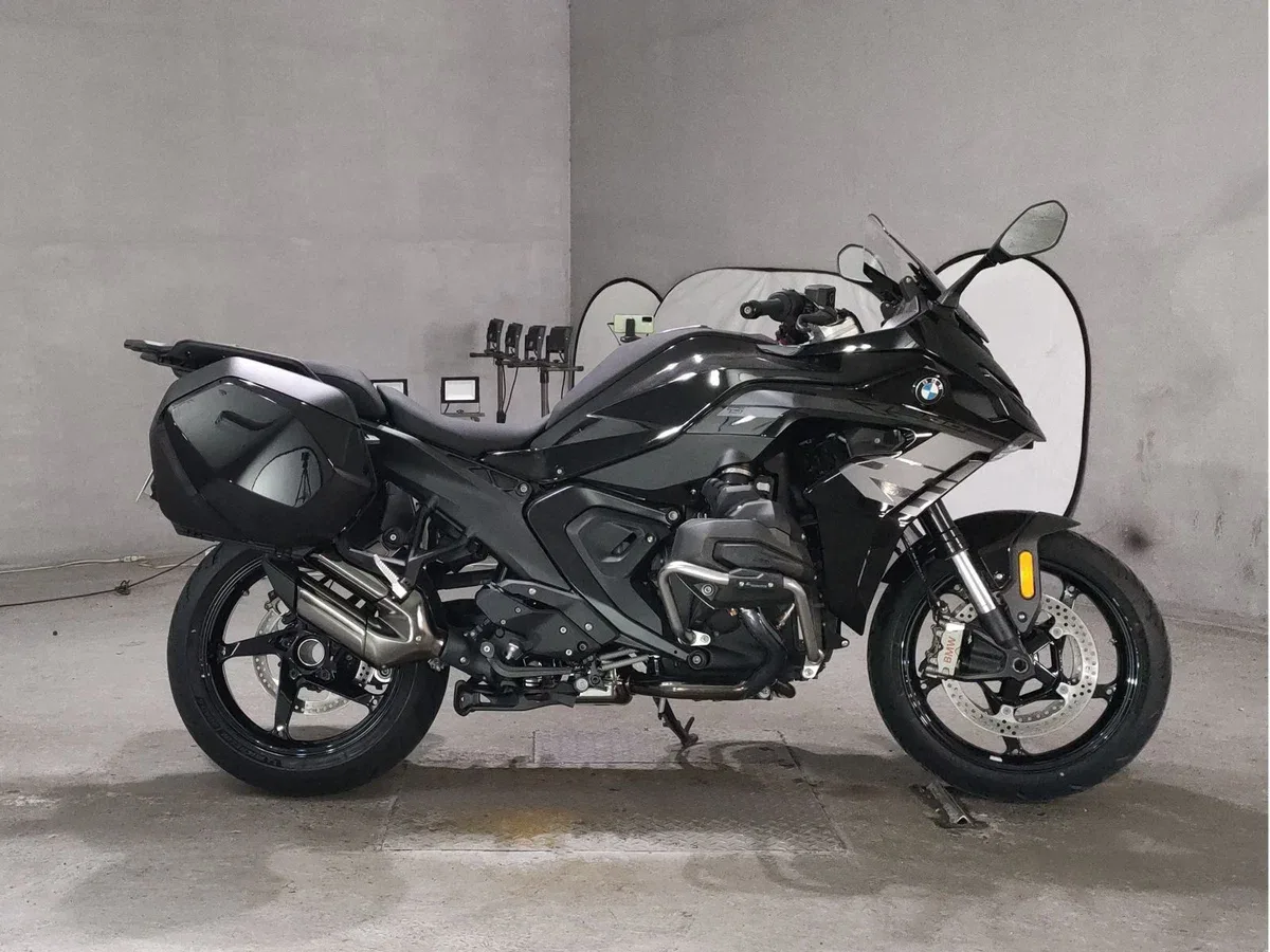 BMW R 1300 RS